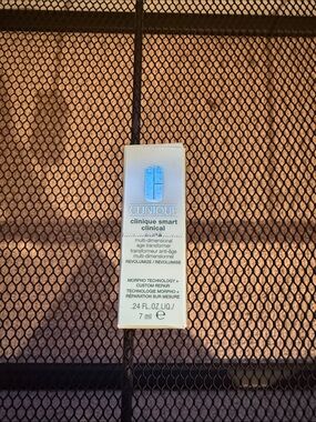 .24oz Clinique Smart Clinical Multi-Dimensional Age Transformer
